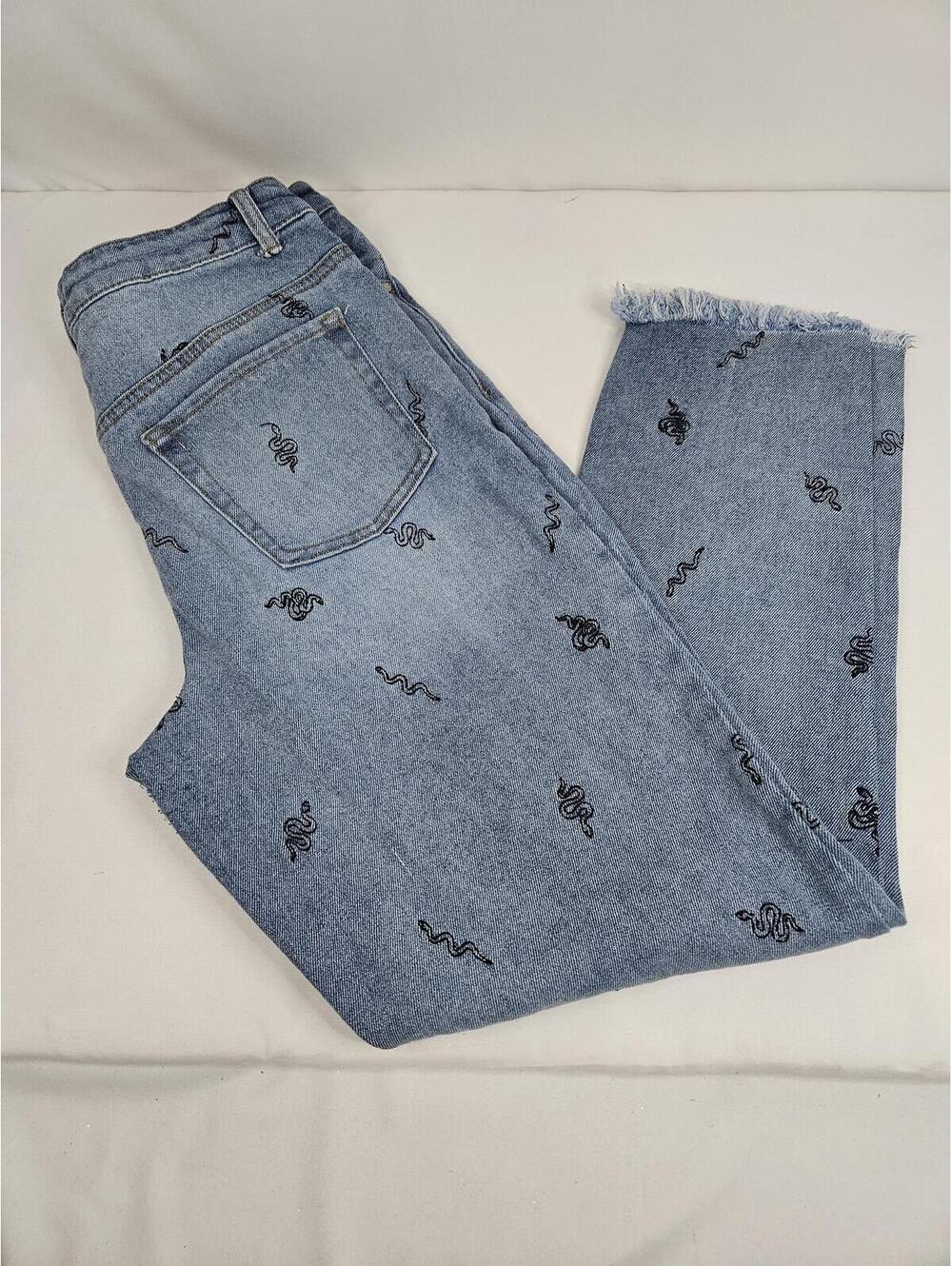 Tinseltown Light Blue Denim Jeans with Black Snake Print and Frayed Hem Size 11